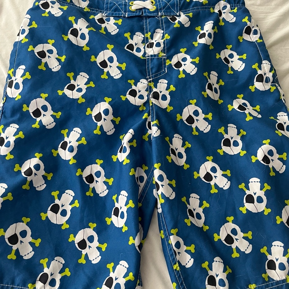 Boys Skulls Swim trunks. Size is XL